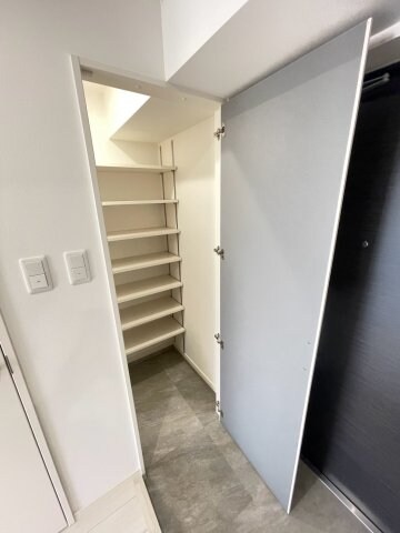 CREST西新の物件内観写真