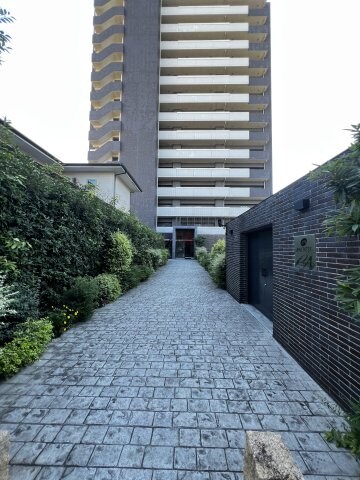 渡辺通駅 徒歩10分 10階の物件外観写真