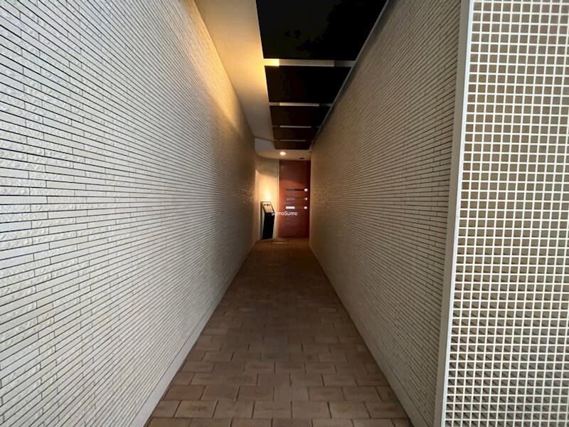 本町駅 徒歩4分 5階の物件外観写真