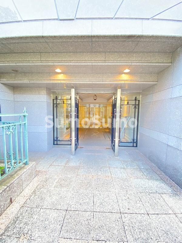 ラサンテ広尾の物件外観写真