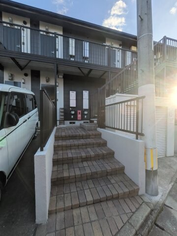 ルミナス茶山の物件外観写真