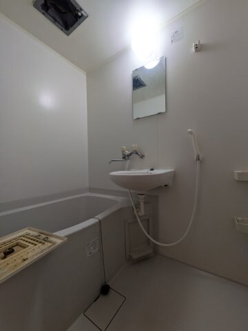 ルミナス茶山の物件内観写真