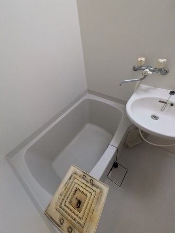 ルミナス茶山の物件内観写真