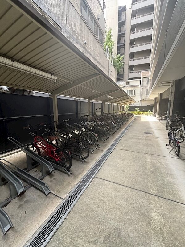 肥後橋駅 徒歩5分 5階の物件外観写真