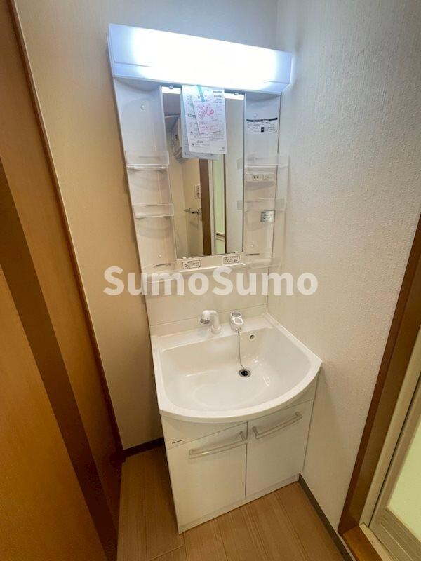 阿波座駅 徒歩3分 3階の物件内観写真