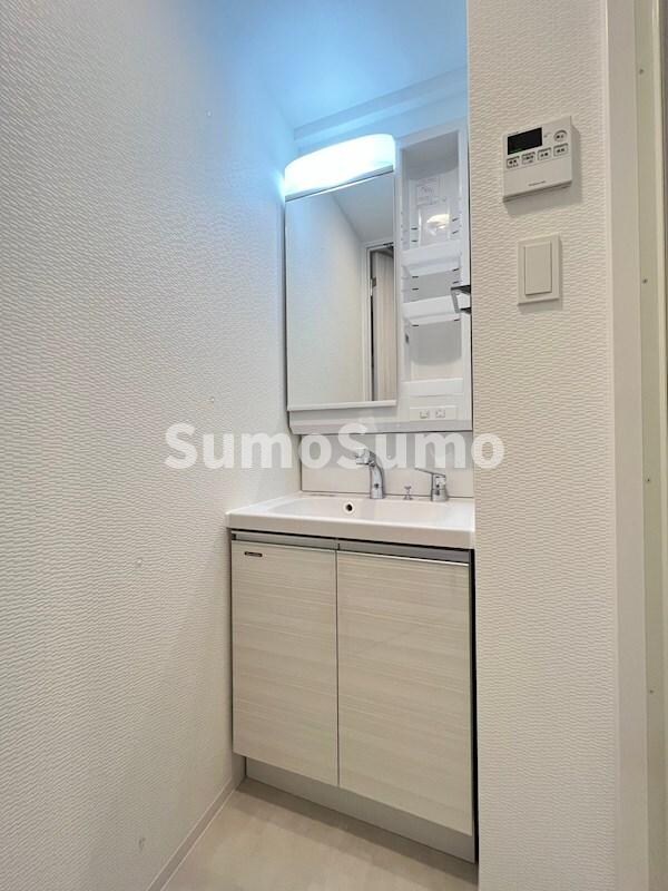 大国町駅 徒歩8分 10階の物件内観写真