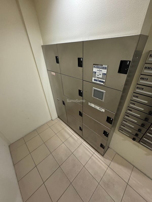 阿波座駅 徒歩3分 2階の物件外観写真