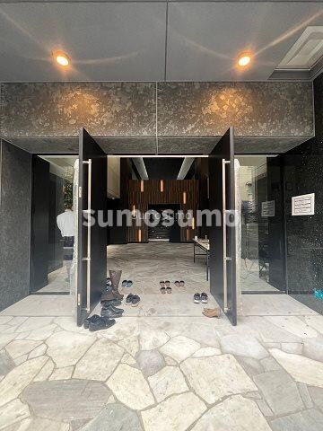 大国町駅 徒歩3分 3階の物件外観写真