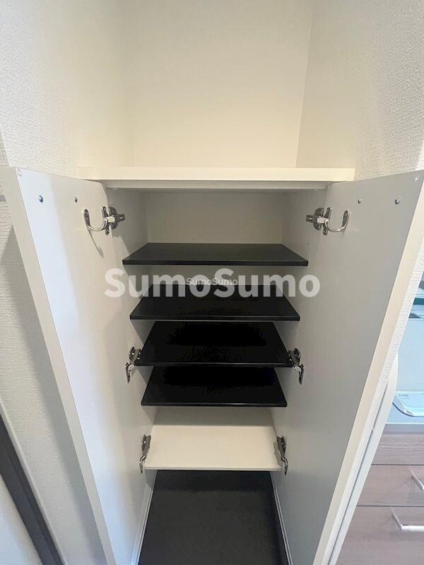 大国町駅 徒歩1分 10階の物件内観写真