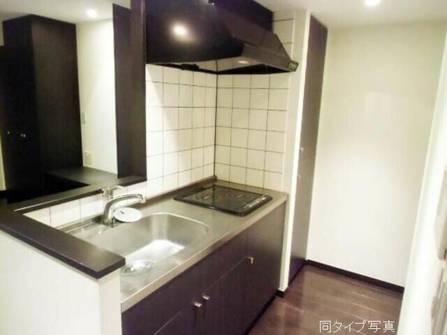 コンフォリア北参道の物件内観写真