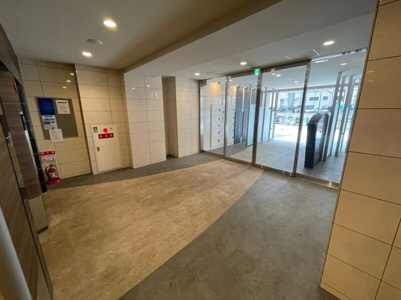 阿波座駅 徒歩1分 14階の物件外観写真