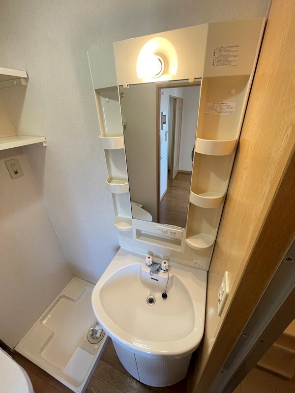 大濠公園駅 徒歩5分 6階の物件内観写真