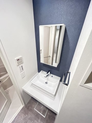 コンフォリア・リヴ北浜淡路町の物件内観写真