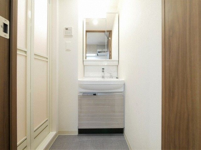 日本橋駅 徒歩7分 5階の物件内観写真