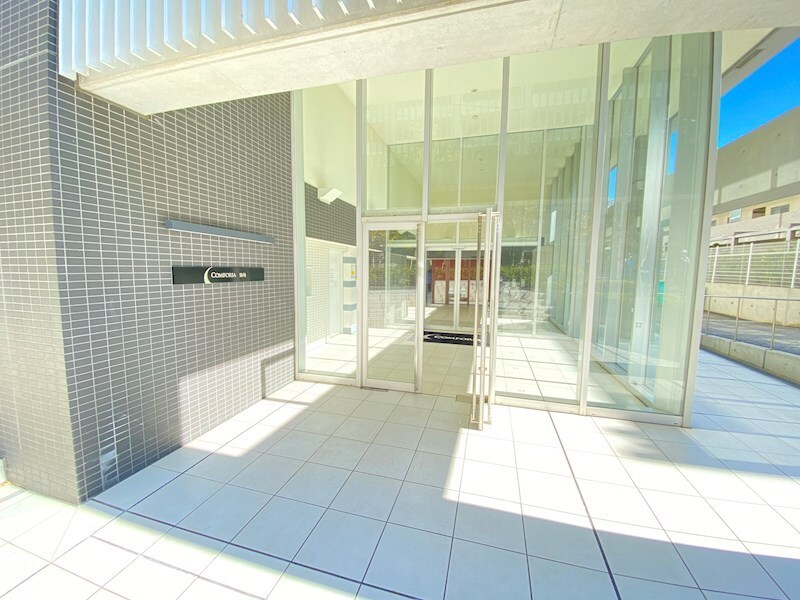 コンフォリア駒場の物件外観写真