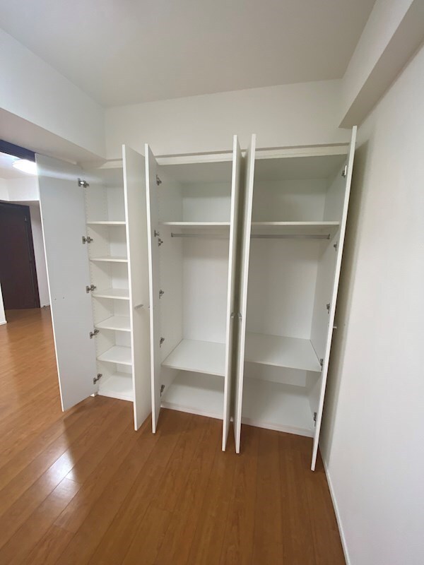 コンフォリア駒場の物件内観写真