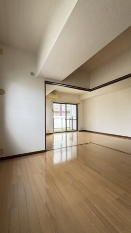 ティファーナ高宮の物件内観写真