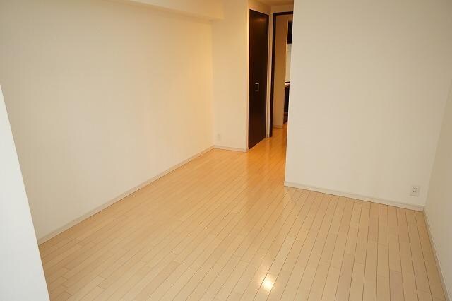 アーデンタワー西本町の物件内観写真