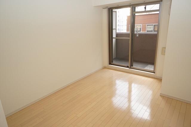 アーデンタワー西本町の物件内観写真