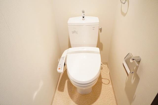 アーデンタワー西本町の物件内観写真