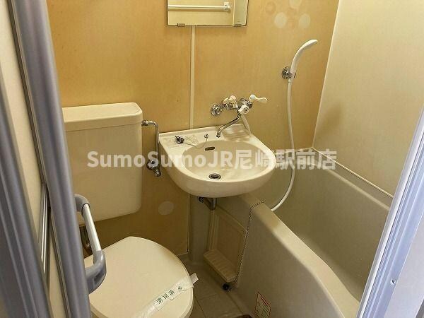 ジョイフル出屋敷の物件内観写真