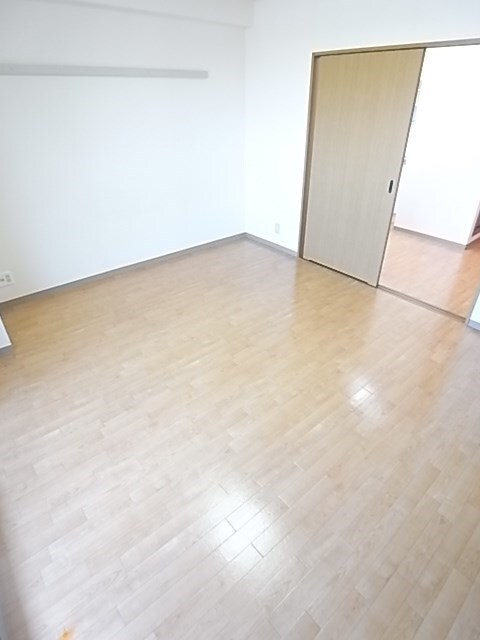 尼崎駅 徒歩5分 2階の物件内観写真