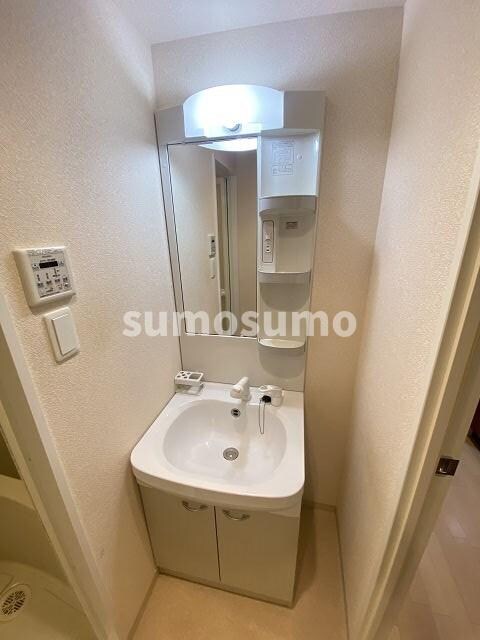 出屋敷駅 徒歩8分 5階の物件内観写真