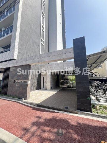 ギャラクシー南福岡駅前の物件外観写真