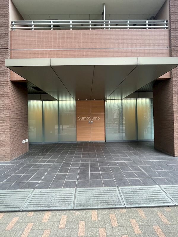 本町駅 徒歩7分 11階の物件外観写真