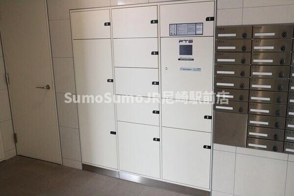 尼崎駅 徒歩2分 6階の物件外観写真