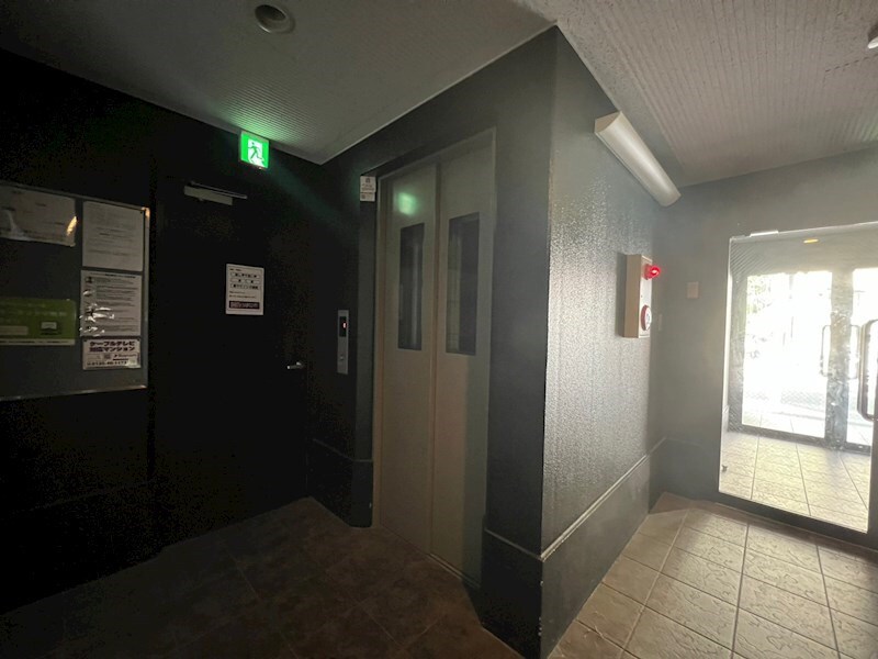 阿波座駅 徒歩3分 11階の物件外観写真