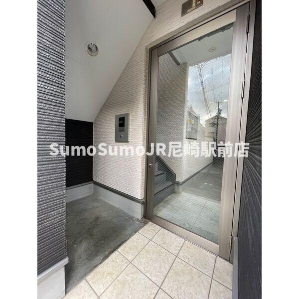 レシアムールの物件外観写真