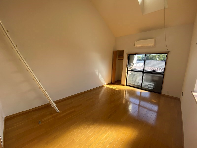 グリーンフォレストの物件内観写真