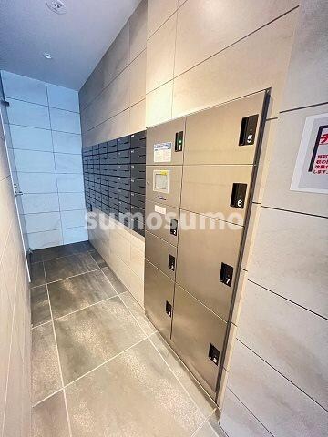 出屋敷駅 徒歩7分 6階の物件外観写真