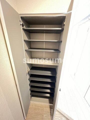 出屋敷駅 徒歩7分 6階の物件内観写真