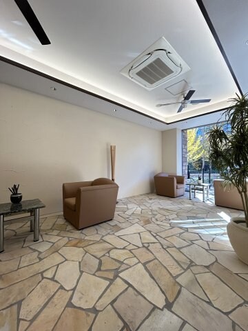 プレジオ中之島の物件外観写真