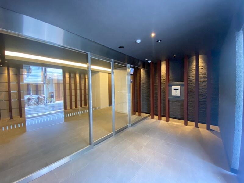 谷町六丁目駅 徒歩3分 10階の物件外観写真