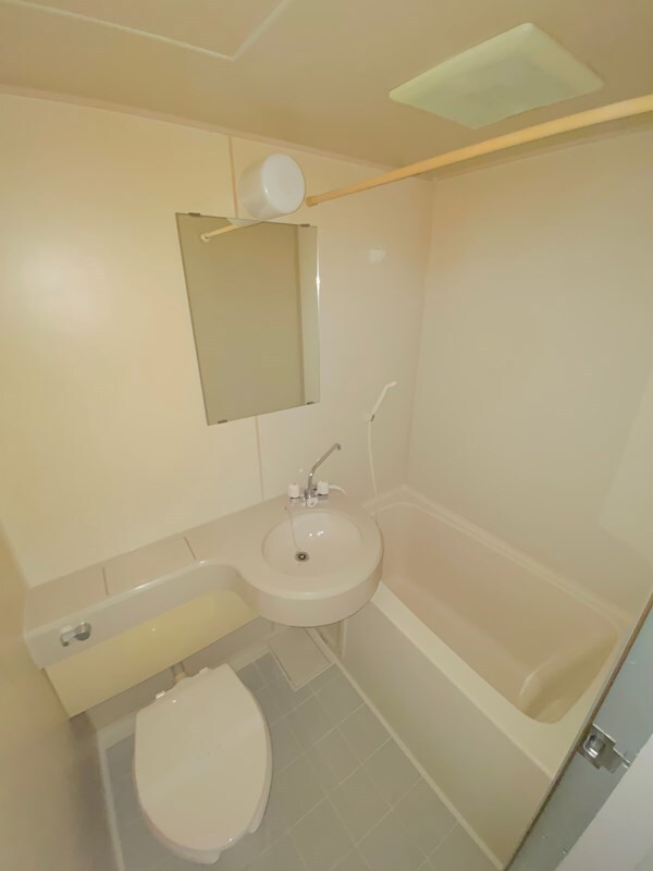 コスモリード駒沢大学の物件内観写真