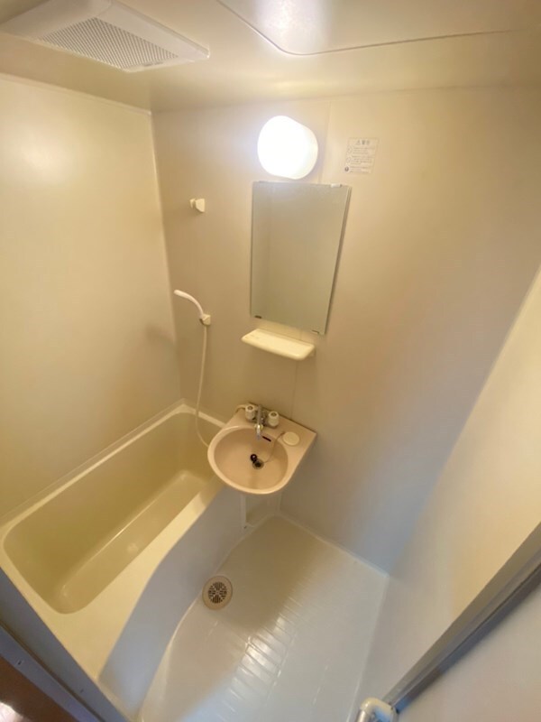 心斎橋駅 徒歩7分 4階の物件内観写真