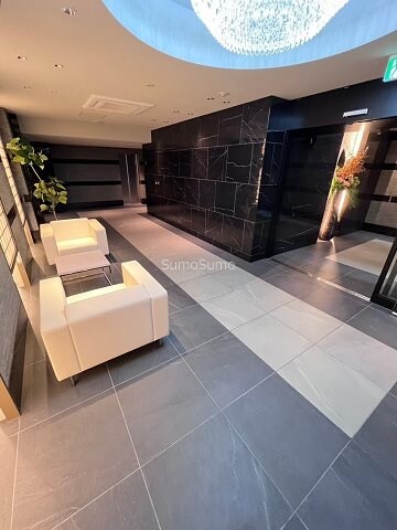 本町駅 徒歩3分 3階の物件外観写真