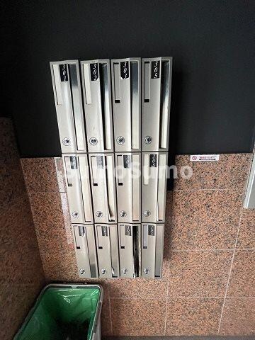 出屋敷駅 徒歩2分 2階の物件外観写真