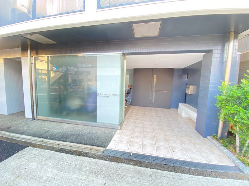 コスモリード駒沢大学の物件外観写真