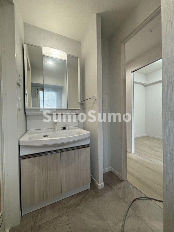 ラシュール・イン大橋Ⅱの物件内観写真