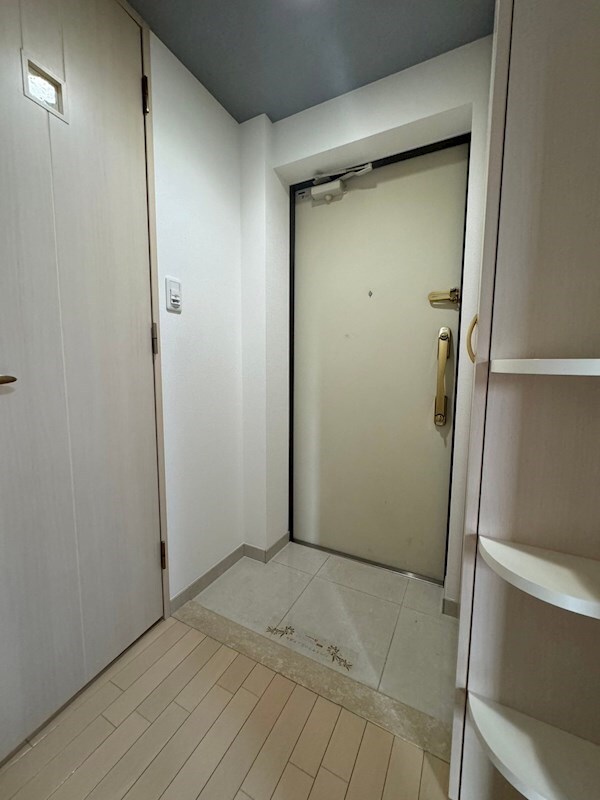 阿波座駅 徒歩5分 2階の物件内観写真