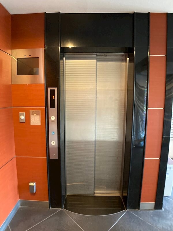 阿波座駅 徒歩5分 2階の物件内観写真