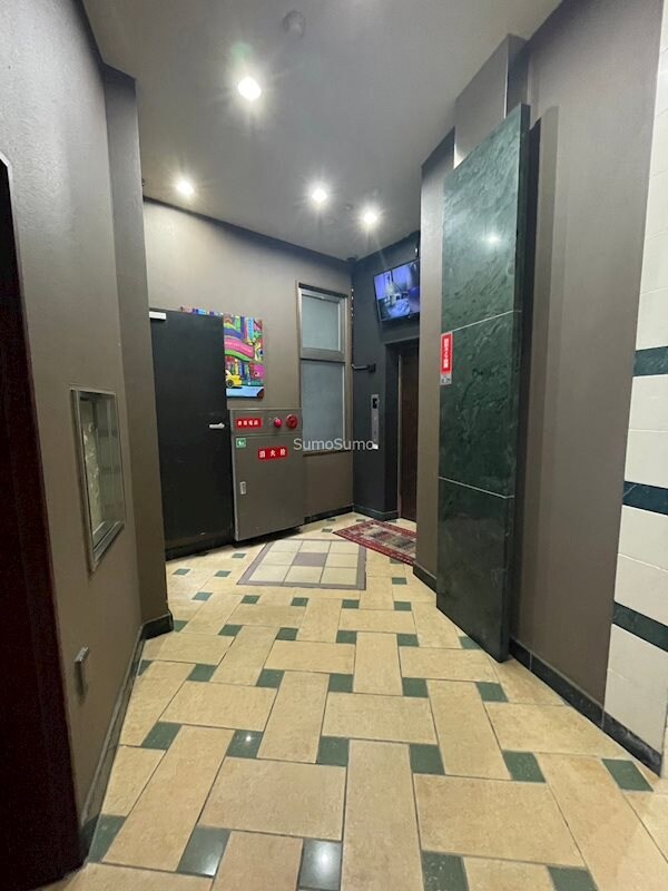 なんば駅 徒歩5分 7階の物件外観写真