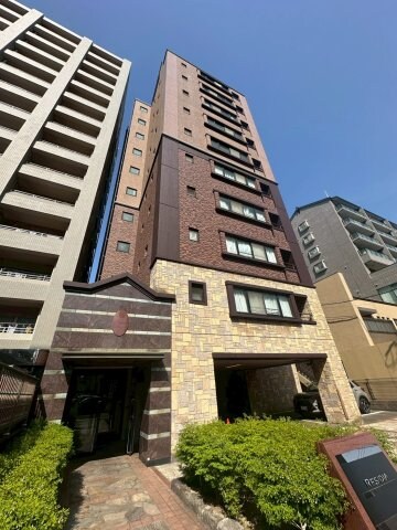 レジディア博多駅南の物件外観写真