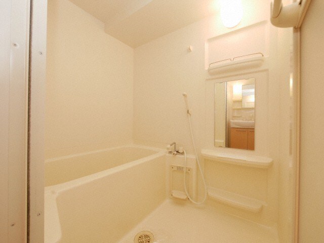 レジデンス本町の物件内観写真