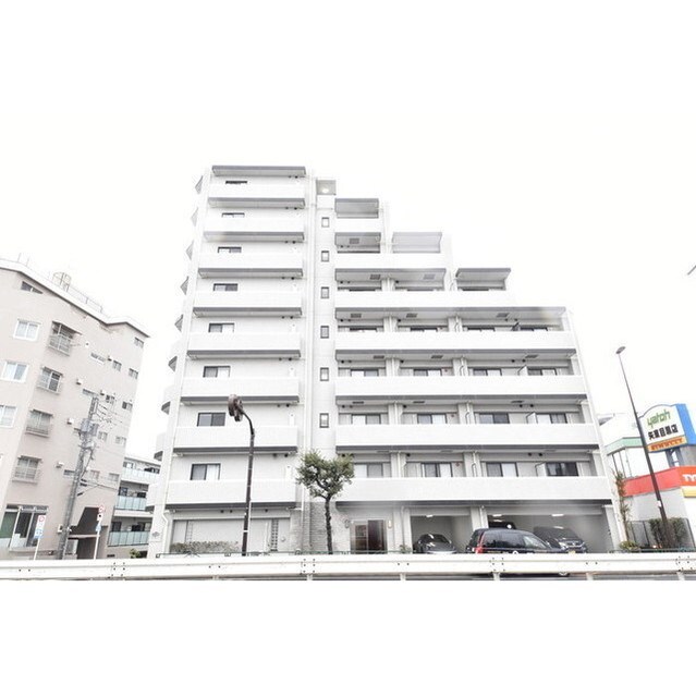 ヴェルト柿の木坂の物件外観写真