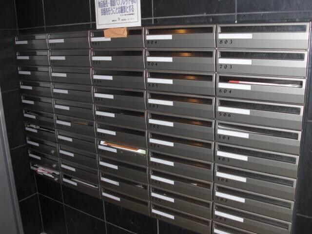 ヴェルト柿の木坂の物件外観写真